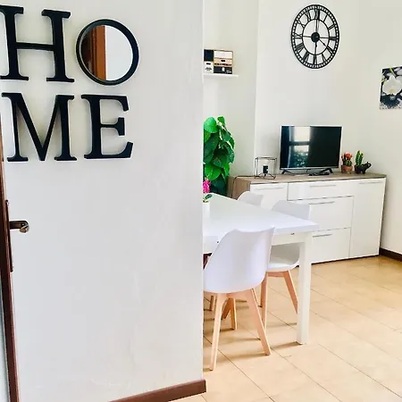 Maiden-art Appartement Arona